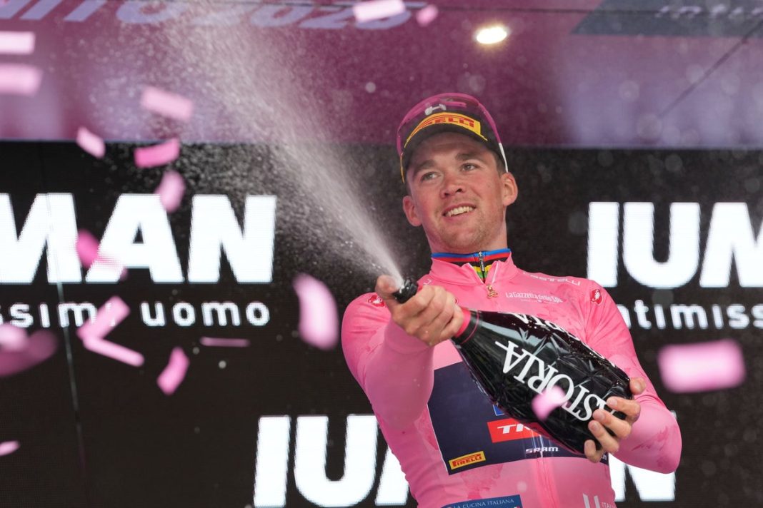 Giro d’Italia Updates: Leaderboard Highlights and Maglia Rosa Insights