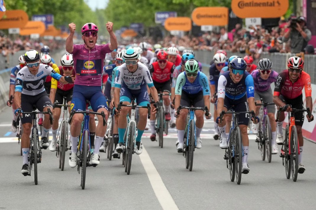 Mads Pedersen Seizes Second Sprint Victory at Giro d'Italia, Regains Yellow Jersey